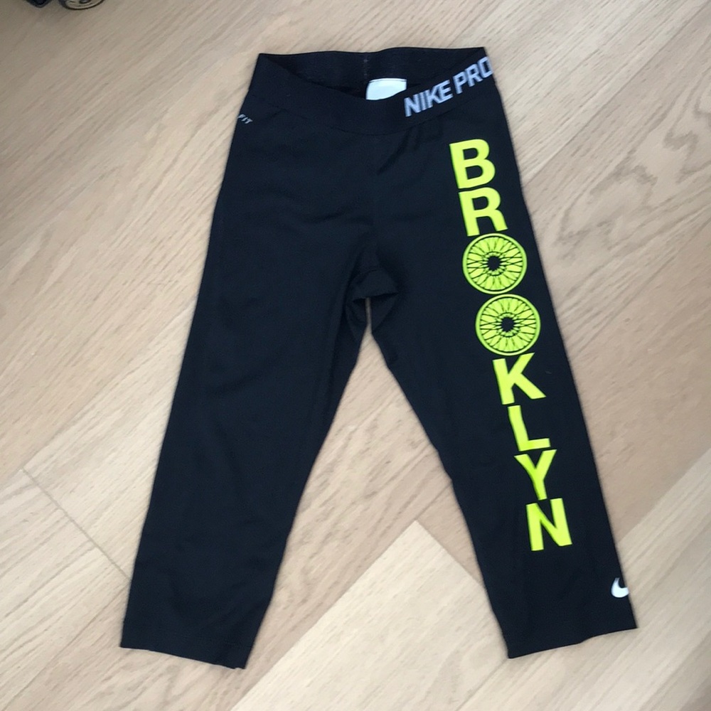 Nike Pro Dri-fit Capri w/ SoulCycle branding